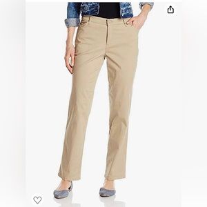 LEE Women’s Relaxed Fit Straight Leg Pants Size 6 Short